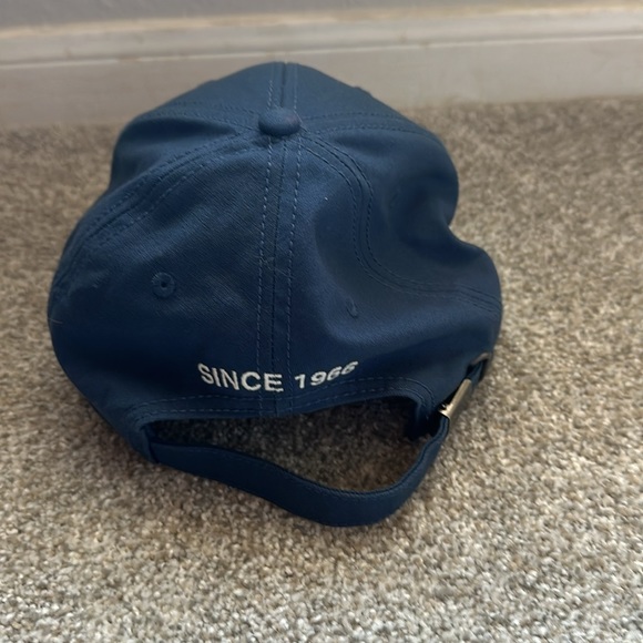 The North Face Hat - Picture 2 of 2